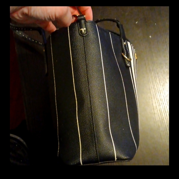 Tory Burch Crossbody Or Shoulder Tote, Striped in Black and White (EUC) - Picture 5 of 16